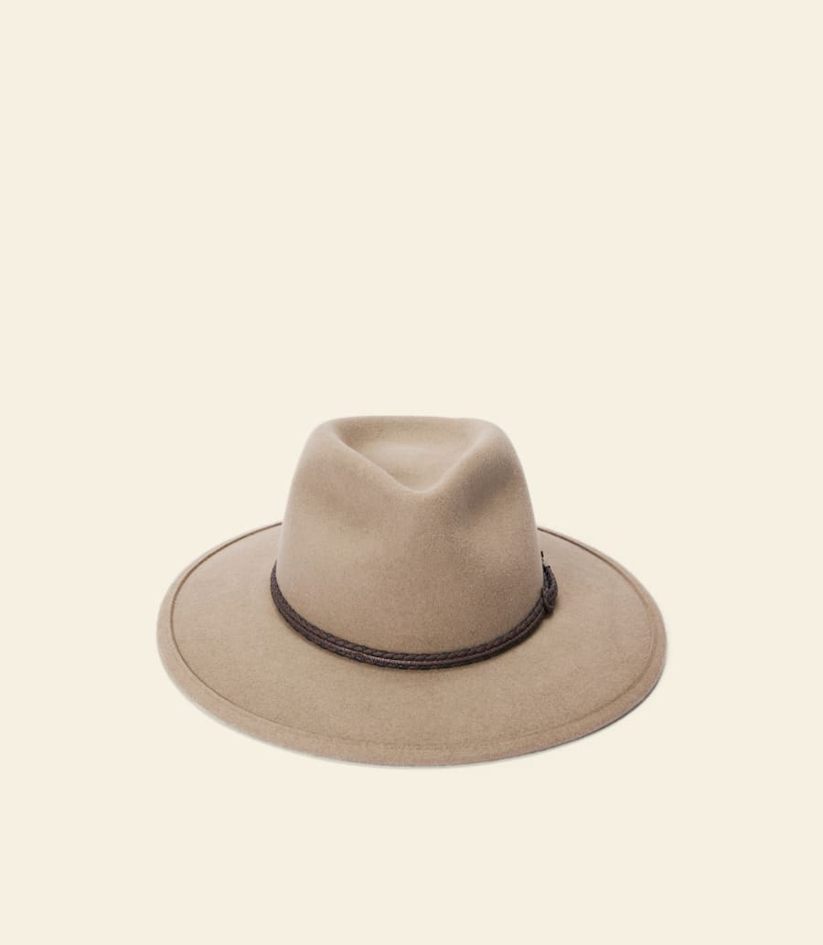 cappello da viaggiatore akubra