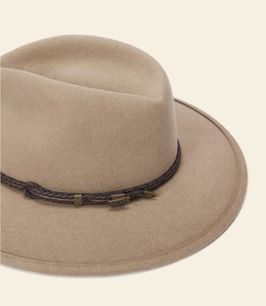 cappello da viaggiatore akubra